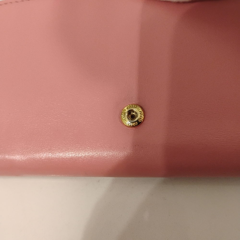 Miu Miu Medium Wallet - Pink Leather w/Gray Bow Detail - Picture 7 of 11